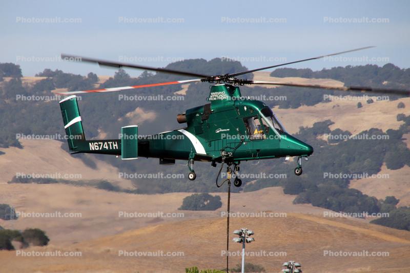 N674TH, Kaman K-Max, Medium lift helicopter, Helicopter Base for the Sonoma County Fires of October 2017
