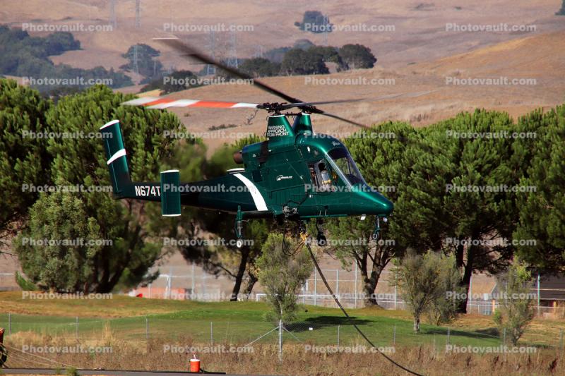 N674TH, Kaman K-Max, Medium lift helicopter, Helicopter Base for the Sonoma County Fires of October 2017