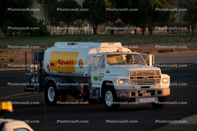 Fuel Truck, Avgas, Ford, 30 October 2019