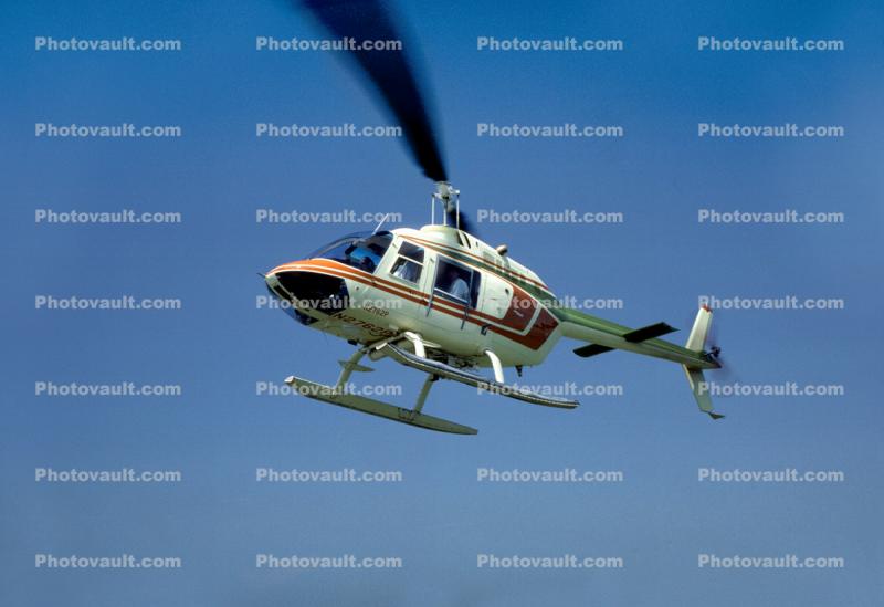 Bell 206 JetRanger, N2762P