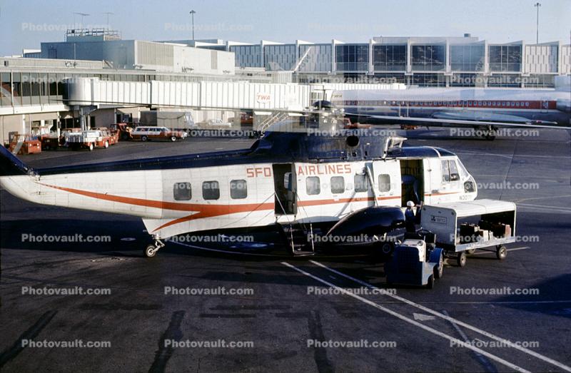 N307Y, Sikorsky S-61N, SFO Helicopter, Airlines , August 1974, 1970s