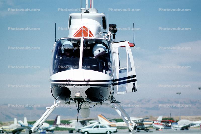 Bell 206L-3, CHP, California Highway Patrol, N6516K, flying, flight, airborne, hover, hovering, Head-on