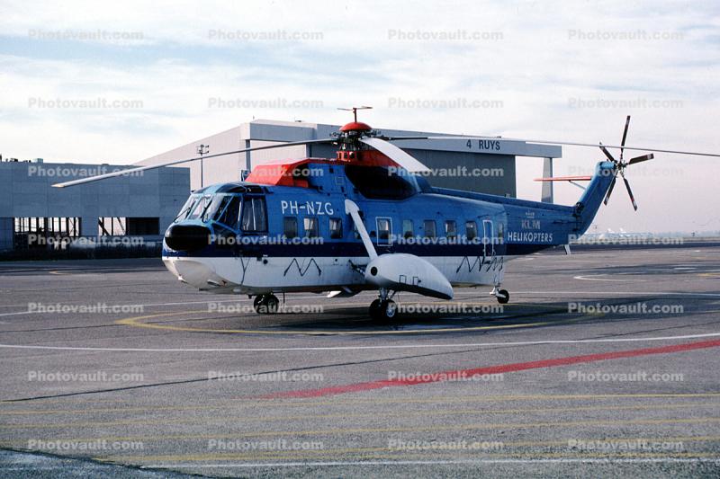 PH-NZG, Sikorsky S-61N Mk.II, KLM Helikopters, Schiphol International Airport, Amsterdam