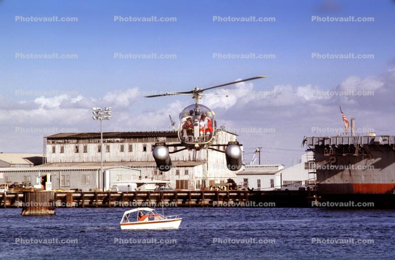 Santa Claus Delivering Presents, N9763Z, Bell 47G-2, San Pedro Harbor, docks, 1978, 1970s