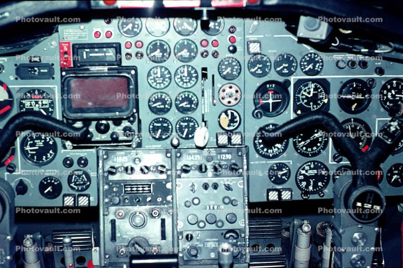 Hawker Siddley 125 Cockpit