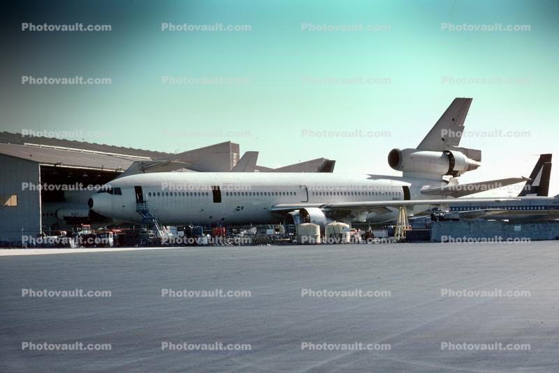 N916CL, Douglas DC-10-10, CF6-6K, CF6, Capitol Air, Miami International Airport