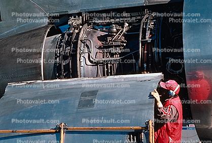 Maintenance on a Jet Engine, N147UA, Boeing 747-SP21, 747SP series, JT9D, JT9D-7A