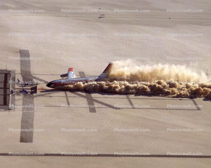 N833NA, 833, Edwards Air Force Base, Boeing 720-027, Controlled Impact Demonstration, NASA - FAA