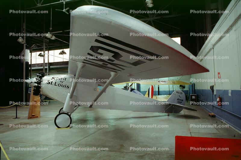 N-X-211, Spirit of Saint Louis Wing Foil