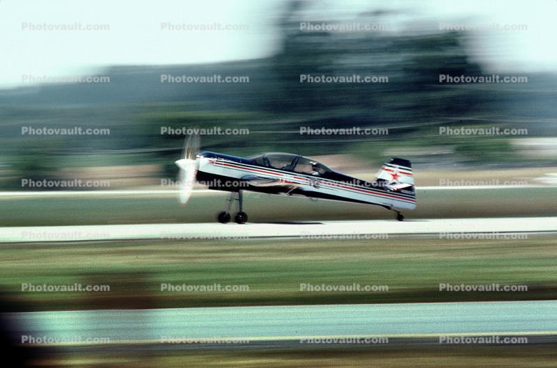Sukhoi Su-29, Russian two-seat sports aerobatics aircraft