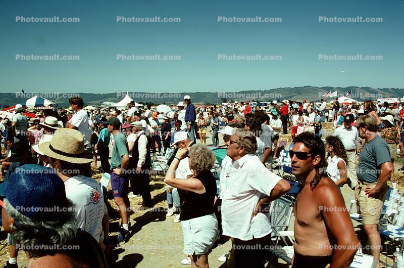crowds, people, sun, spectators, sunburn, tan, man