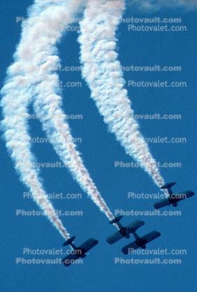 Smoke Trails, Formation Biplane Flight
