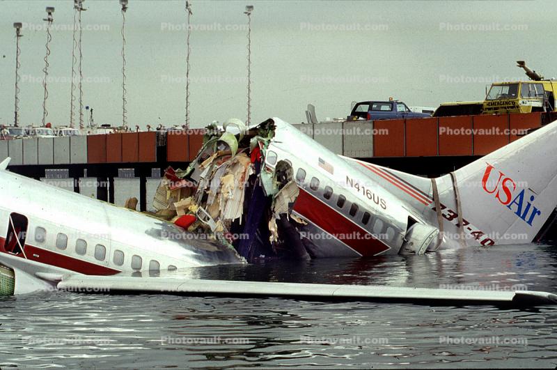 N416US, Boeing 737-401, US Air flight 5050, La Guardia Airport, September 20, 1989, 737-400 series, CFM56-3B2, CFM56, 1980s