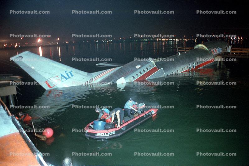 N416US, Boeing 737-401, US Air flight 5050, La Guardia Airport, September 20, 1989, 737-400 series, CFM56-3B2, CFM56, 1980s