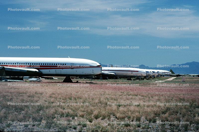 TWA 707 at wreckers