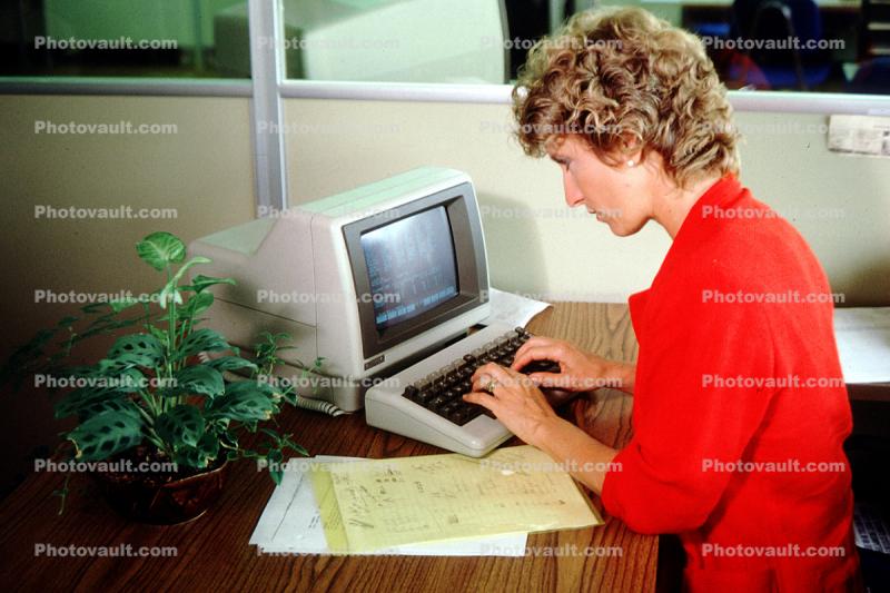 Woman at Computer, Hewlett Packard 2382A Desktop Data Terminal, 18 October 1982, 1980s