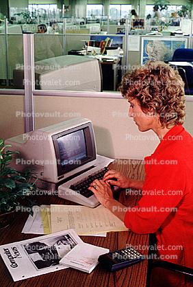 Hewlett Packard 2382A Desktop Data Terminal, 18 October 1982, 1980s
