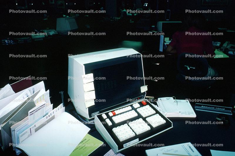 Post It Notes, Bunker Ramo Computer, 1 August 1985