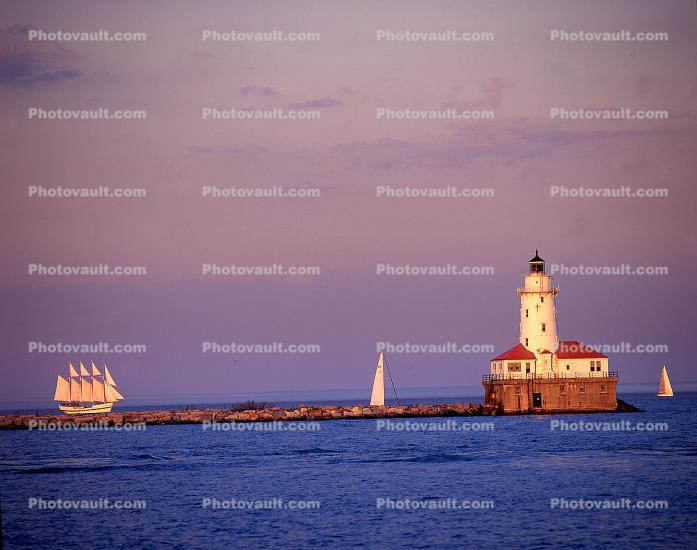 Chicago Harbor Lighthouse, Lake Michigan, Great Lakes, Harbor