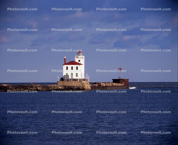 Fairport Harbor West Breakwater Lighthouse, Ohio, Lake Erie, Great Lakes