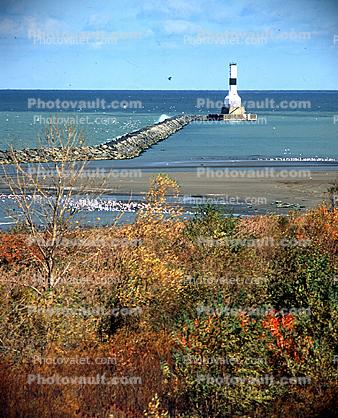 Conneaut West Breakwater Lighthouse, Ohio, Lake Erie, Great Lakes