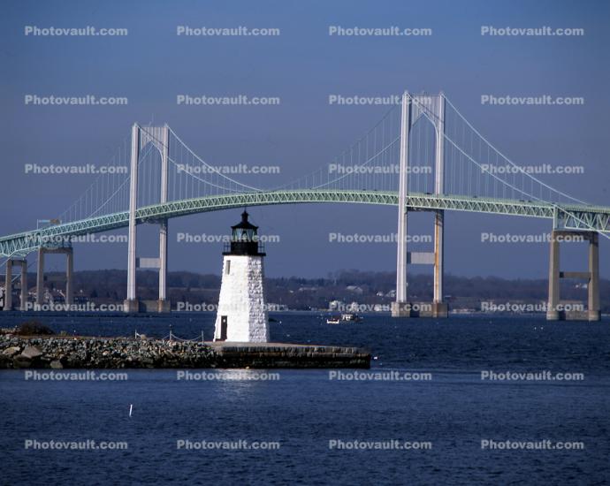 Newport Harbor Lighthouse (Goat Island), Pell Bridge, Rhode Island, Atlantic Ocean, East Coast, Eastern Seaboard, Narragansett Bay, Harbor