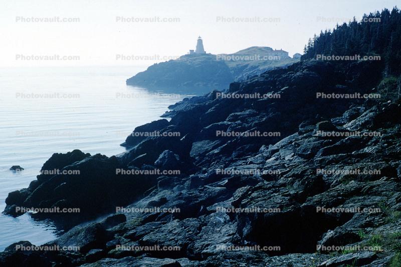 Quebec, Can anyone name this lighthouse, or at least where it is?