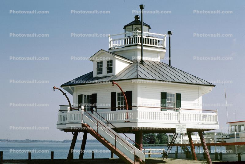 1879 Hooper Straight Lighthouse, Screw-Pile-Lighthouse, Chesapeake Bay Maritime Museum