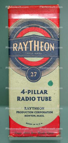 Raytheon 4-Pillar Radio Amplifier Tube