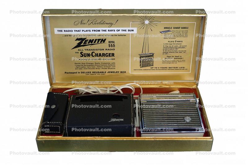 Zenith, Royal Sun Charger Radio, 1965, Transistor Radio