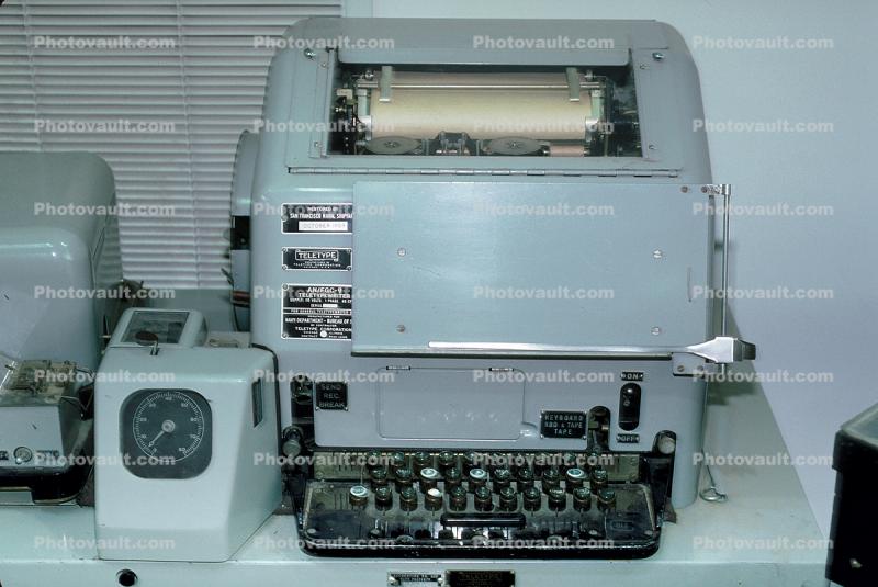 AN/FGC-9, Teletype, Teleprinter Teletypewriter, TTY, Keyboard