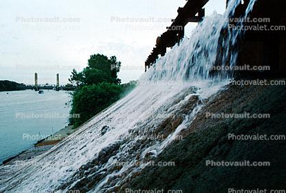 Water Pollution, Contamination, hazmat, dirty water, 12 May 1991