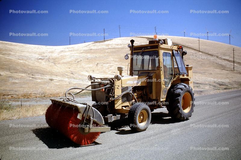 Street Cleaning, Cleaner, Rotary Brush, Wheeled Tractor