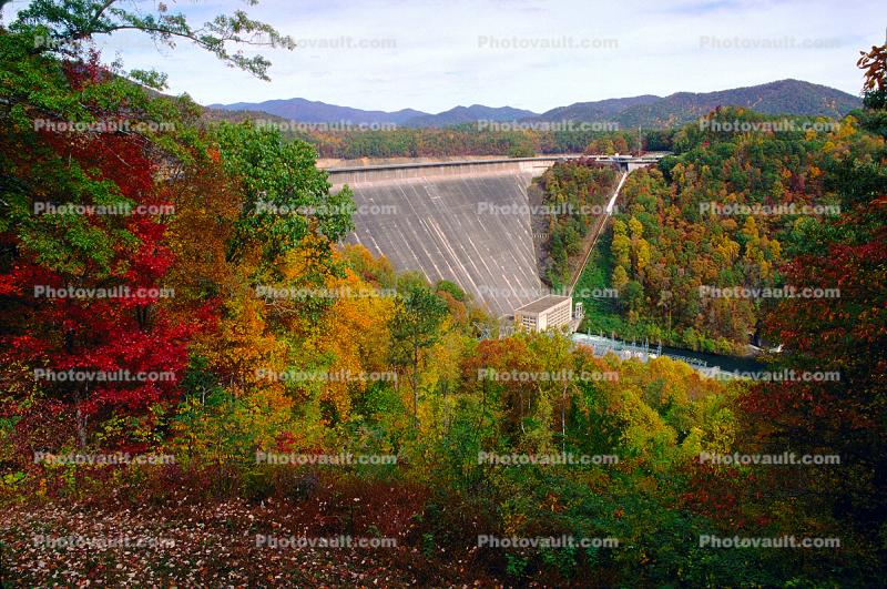 Woodland, Fontana Dam, Little Tennessee River, North Carolina, TVA, Tennessee Valley Authority, autumn