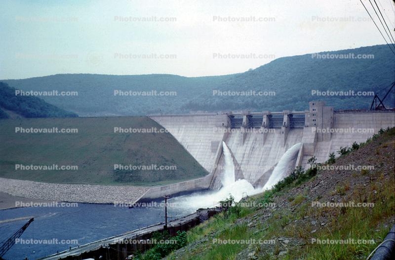 Kinzua Dam, Allegheny Reservoir, Concrete, Warren Pennsylvania, New York