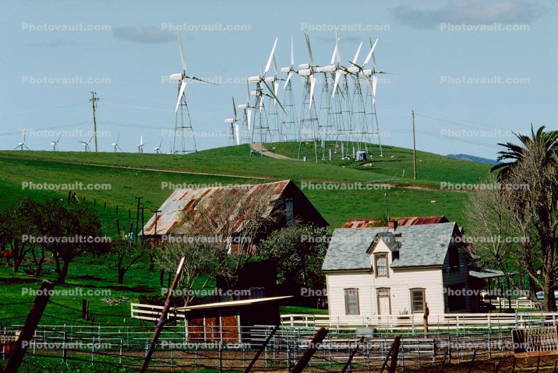 House, Building, Home, barn, hills, grass, fence, shed, domestic, domicile, residency, housing, outdoors, outside, exterior, rural, architecture, Altamont Pass, California