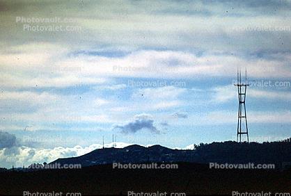 Sutro Tower, Antenna, Structural system Truss tower, telecommunications, telecom