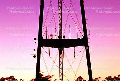 Sutro Tower, Antenna, Structural system Truss tower, telecommunications, telecom