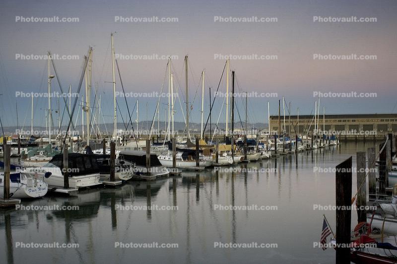 Fort Mason Marina, Docks