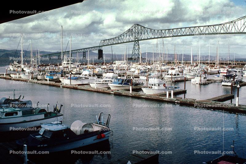 Astoria Bridge, Harbor, Marina, Docks, Oregon