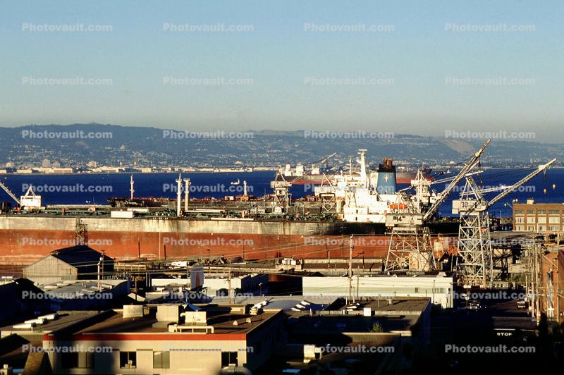 Dogpatch, Ship, Oakland skyline