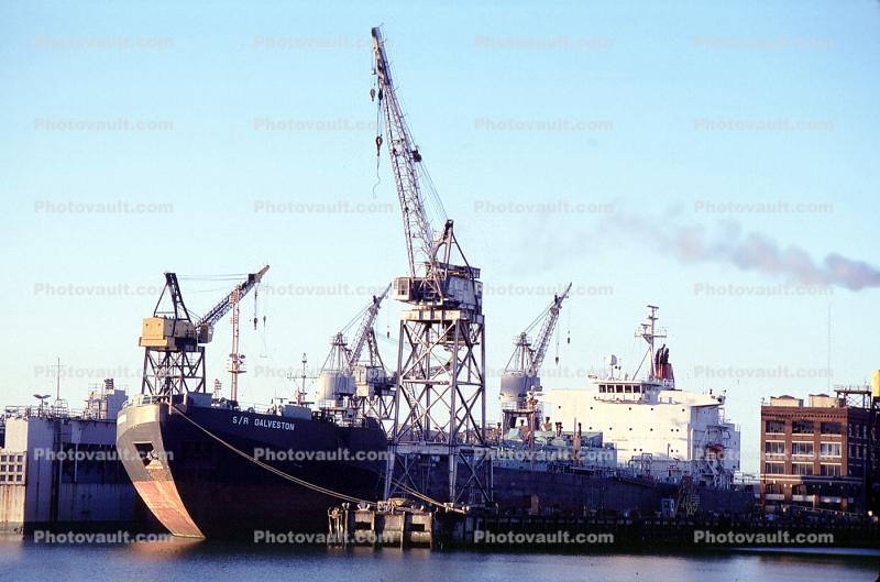 S/R Galveston, Crane, Oil Products Tanker Ship