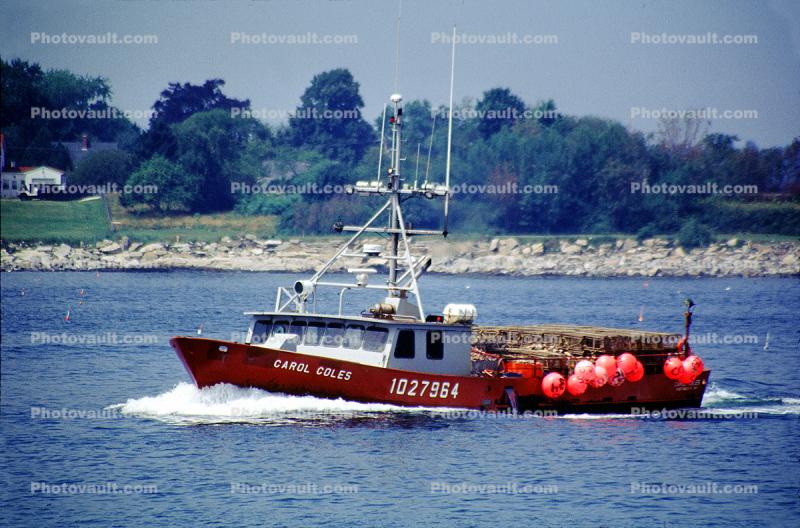 Carol Coles, 1027954 Lobster Boat, Portsmouth, New Hampshire, Fishing Boat, Harbor, redboat, redhull