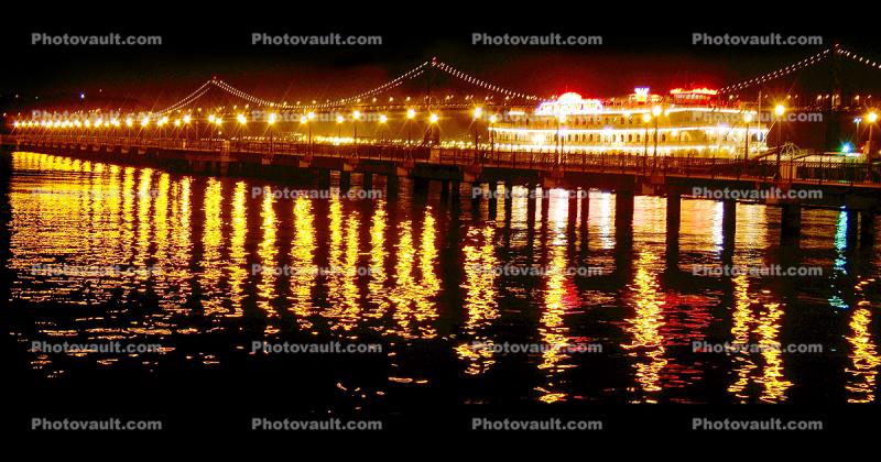 Pier-7 San Francisco, The Embarcadero, Night, Nightime, Water, San Francisco Belle, IMO: 102618