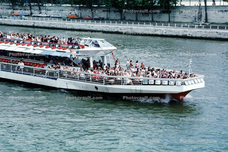 River Seine, Sightseeing Boat, Paris, Excursion