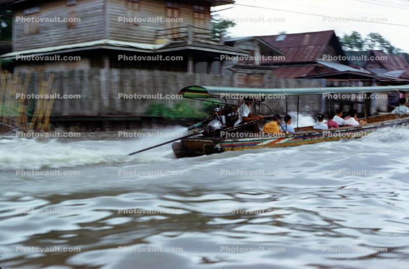 River Taxi, water