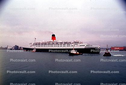Cunard Steamship, Cruise Ship, Tugboats, Southhampton, England, towboat