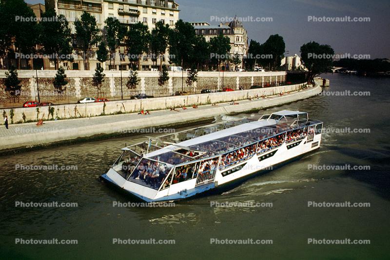Tourist Boat, River Seine, Sightseeing, Excursion
