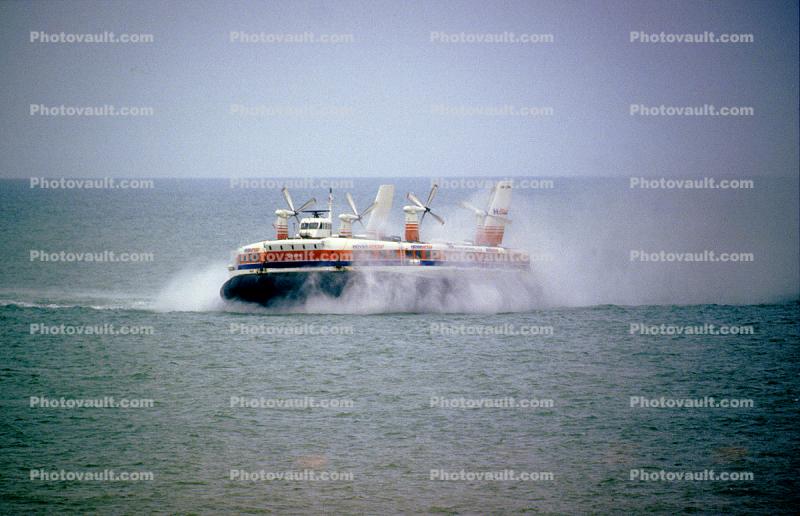 HoverSpeed, Hover Speed, Hovercraft, Air Cushion Vehicle, Propellers, SRN4