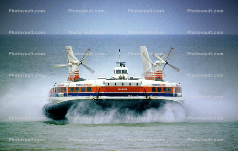 GH-2040 Swift, SH.2, HoverSpeed, Hover Speed, Hovercraft, Air Cushion Vehicle, Propellers, head-on, SRN4